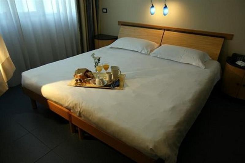 Sotel Nomentana Roma Kamer foto